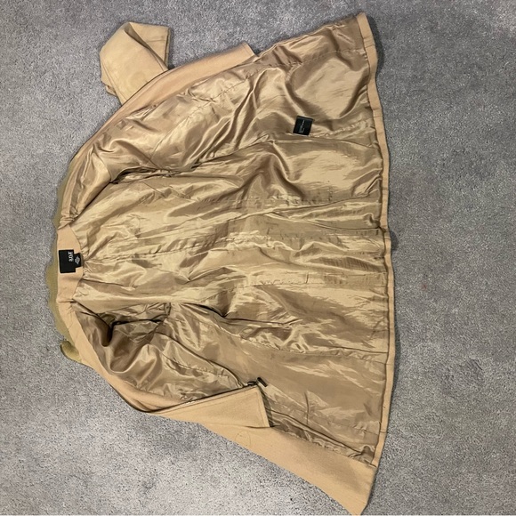 Vintage a.n.a Tan Utility Jacket with Toggle Closures - Picture 3 of 7